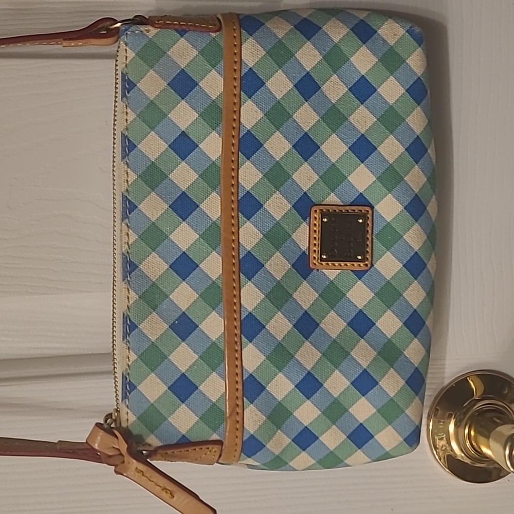Dooney & Bourke Elsie Ginger Crossbody Bag - Picture 16 of 17